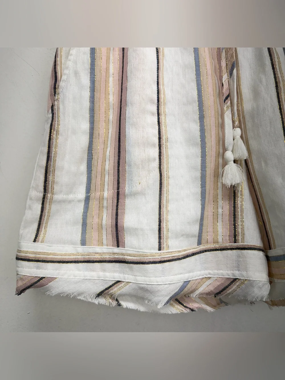 Golden size Large Women’s White Multicolor Striped Paperbag Waist Shorts NWT